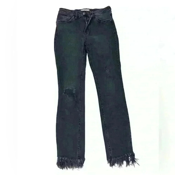 Free People. We The Free Fringe Skinny Ankle Jeans. - Picture 2 of 5